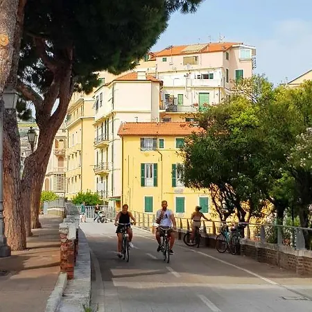Appartamento In Centro Storico Sanremo Exterior photo