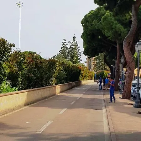 Appartamento In Centro Storico Sanremo Exterior photo